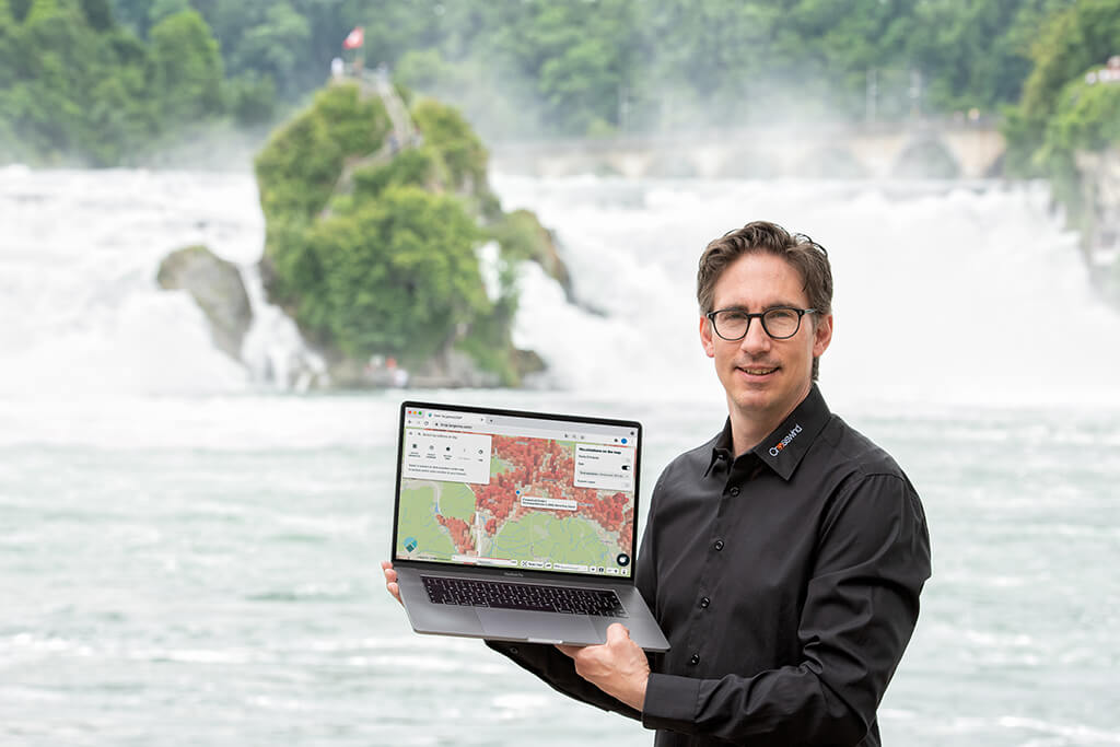 Location Intelligence: Tobias Brühlmeier, managing director of consultancy Crosswind, shows location analytics platform TargomoLOOP.